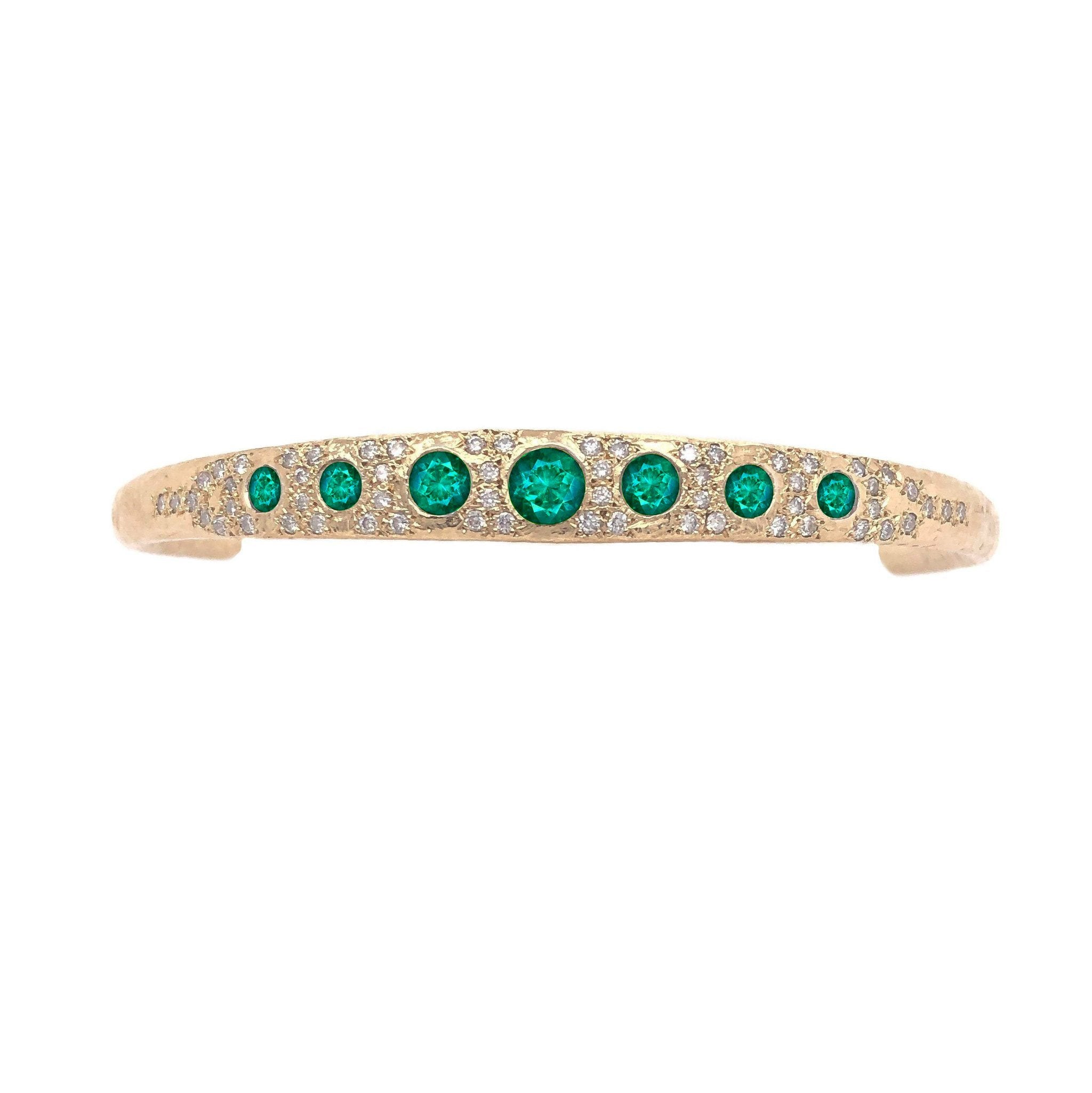 Queen Emerald Cuff with Pavé Diamonds Yellow Gold by Logan Hollowell Jewelry
