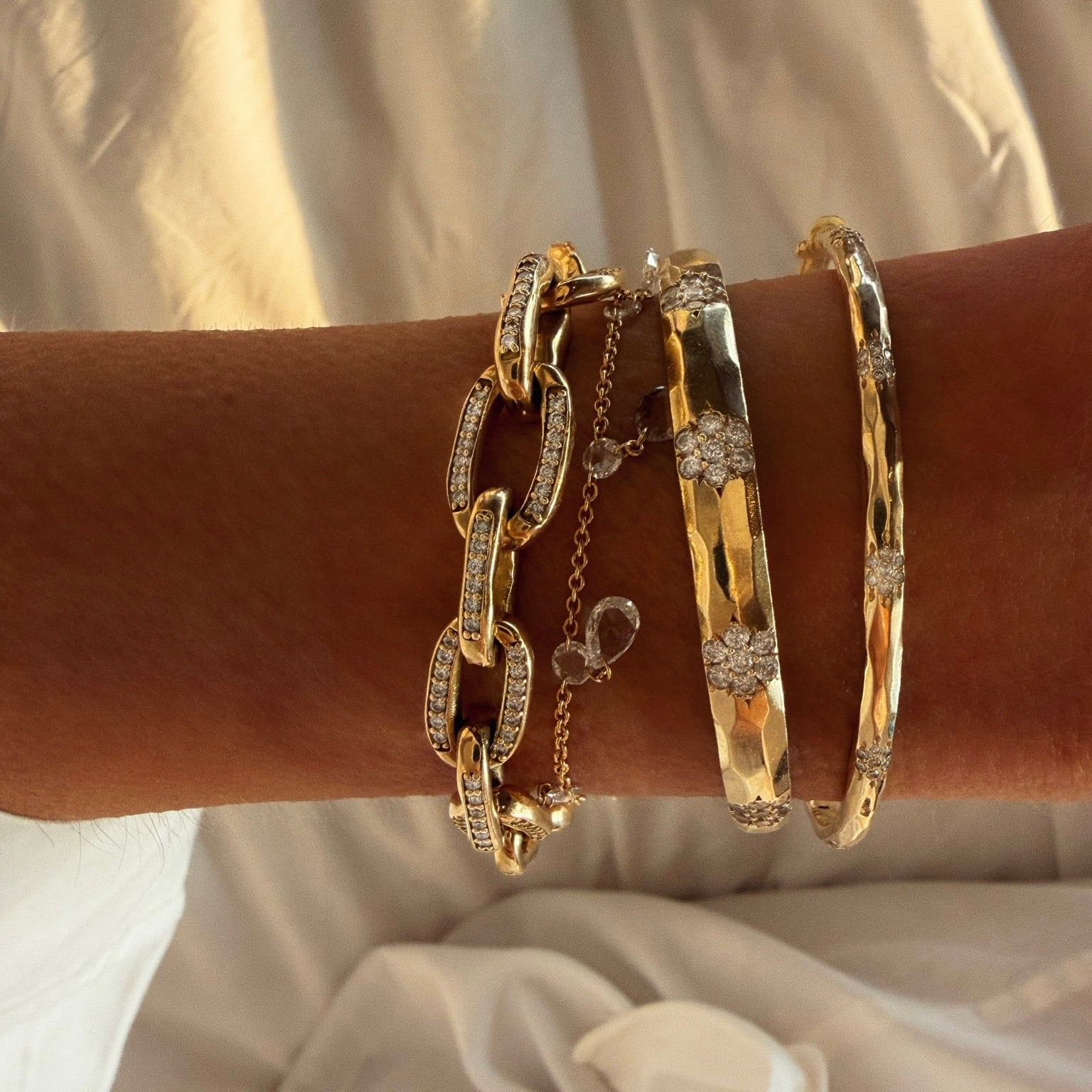 Atlantis Pavé Diamond Chain Bracelet by Logan Hollowell Jewelry