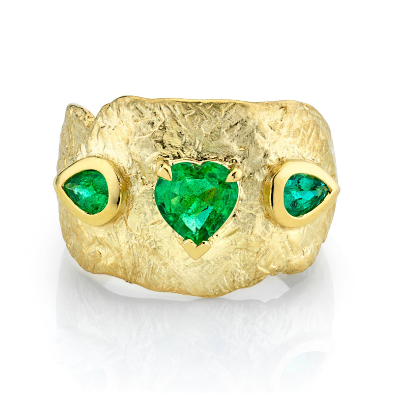 Atlantis Heart & Pear Bezel Emerald Ring Yellow Gold 7 by Logan Hollowell Jewelry