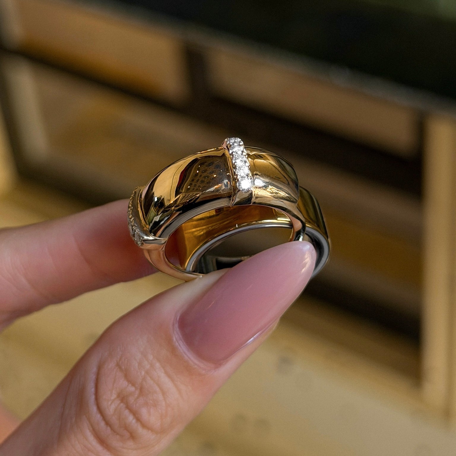 The French Pave Aura Sleeve: Gen 4 & Gen 5 by Logan Hollowell Jewelry