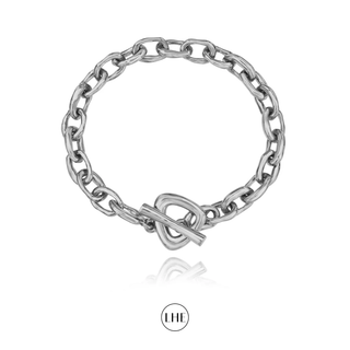 Atlantis Chain Bracelet with Trillion Toggle White Gold 6.5"  by Logan Hollowell Jewelry