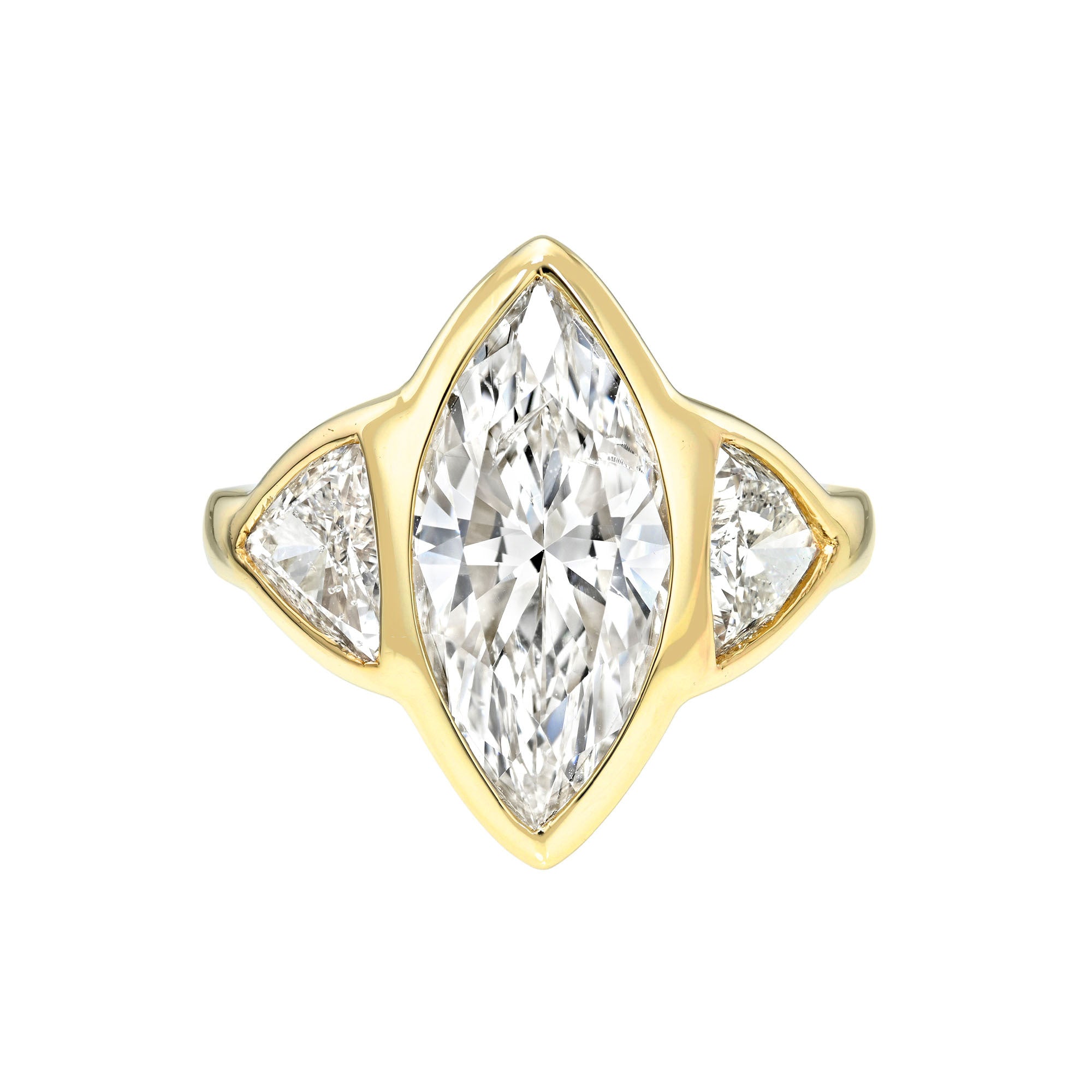The Lumi Setting Yellow Gold by Logan Hollowell Jewelry